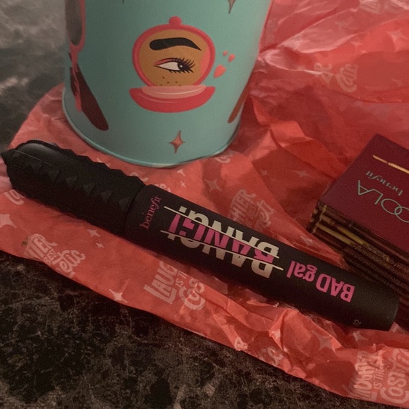 Makeup set - Picture 2 of 5